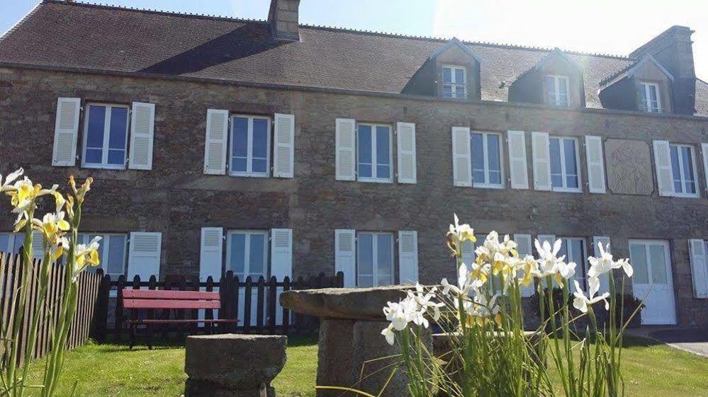 فندق La Roche Du Marais Omonville-la-Petite المظهر الخارجي الصورة
