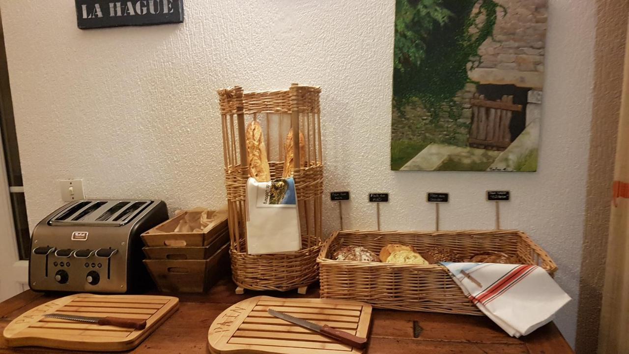 فندق La Roche Du Marais Omonville-la-Petite المظهر الخارجي الصورة